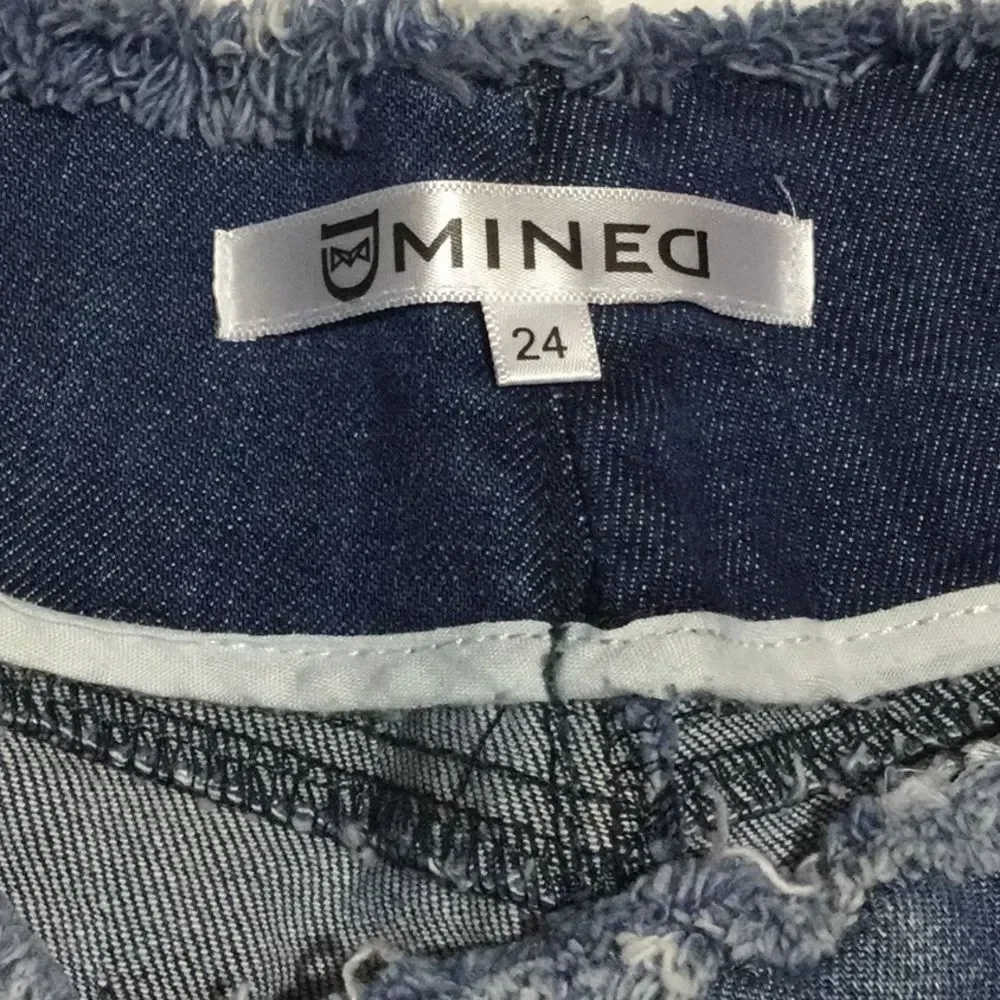 MINE Stretch Light Denim Capris Ripped Look - Picture 3 of 5